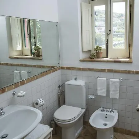 Bed & Breakfast Il Gelso Vacanze Malfa (Salina)