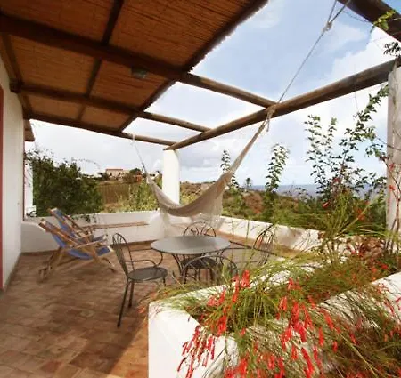 Bed & Breakfast Il Gelso Vacanze Malfa (Salina)