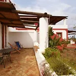 Il Gelso Vacanze Bed & Breakfast 3*